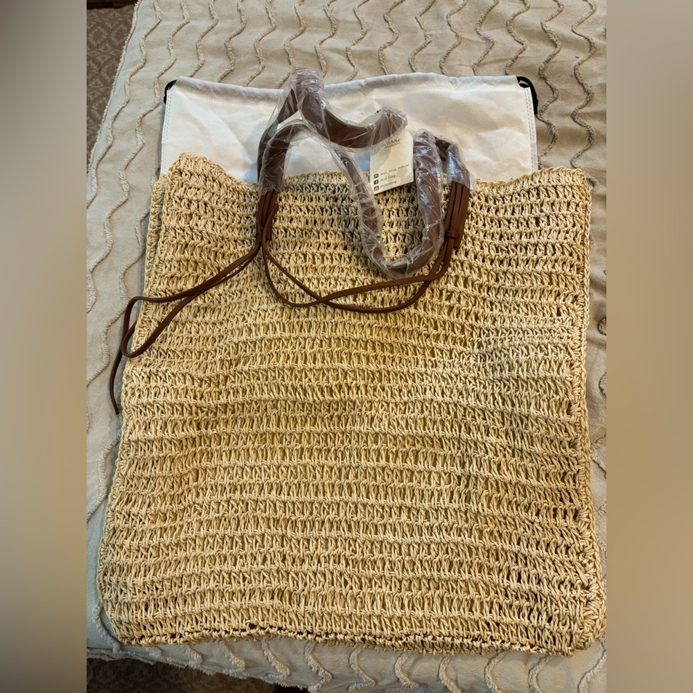 Miss Fong Beach Bag (NEW)